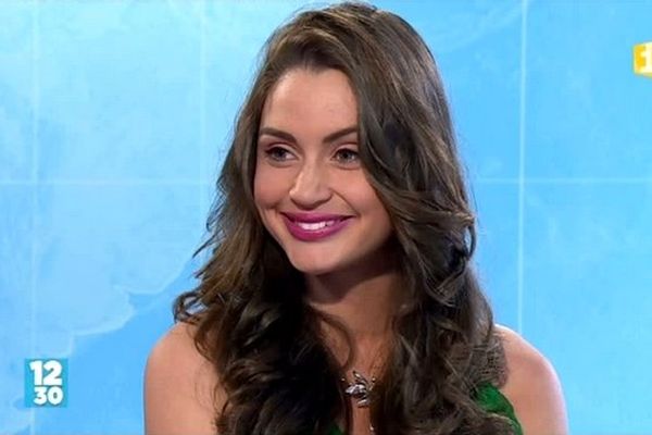 Miss Réunion : Florence Bourgeois, candidate n°6, dans le journal de la mi-journée