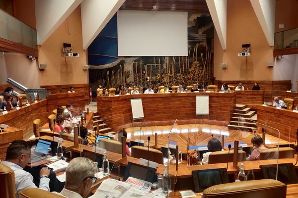 Plénière à la Région amphi