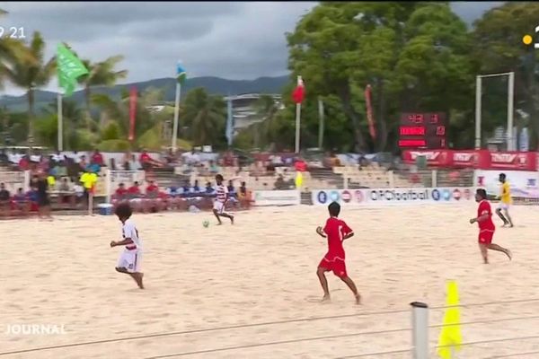Beach soccer : la passe de trois pour Tahiti