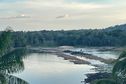 Sécheresse en Guyane : le transport par pirogue quasi à l'arrêt, les communes du fleuve risquent la pénurie