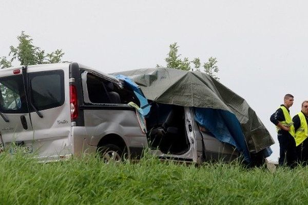 accident minibus