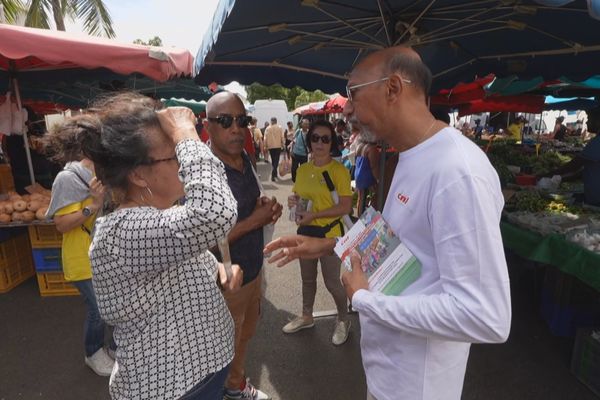 La CNL sur le marché forain du Chaudron