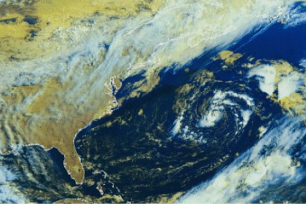 Ana, première tempête de 2021, née avant l'ouverture officielle de la saison cyclonique