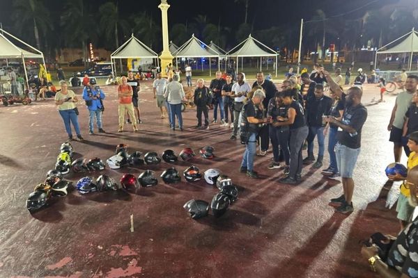 Hommage rendu à deux motard décés accidentellement le 4 octobre sur la route de Sinnamary