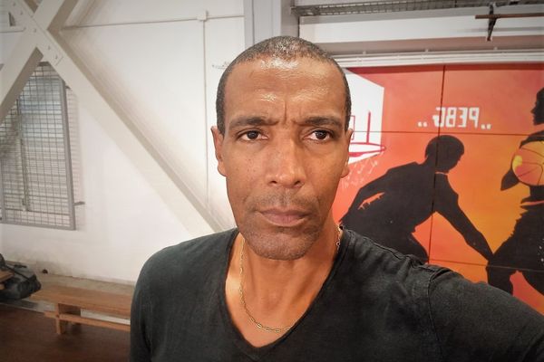 Selfie de l'ex-basketteur guadeloupéen Patrick Cham, depuis 20 ans à la tête de la formation des jeunes talents dans son département.