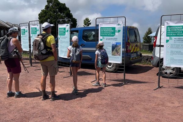 L'Office national des forêts appelle les randonneurs à la vigilance sur les sentiers de l'île