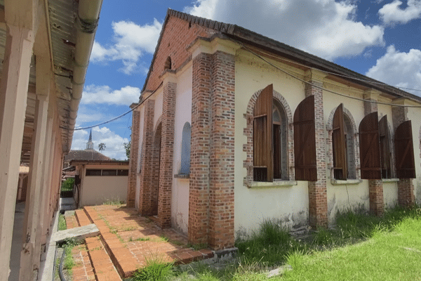 La chapelle se trouve au coeur de l'ancien hôpital