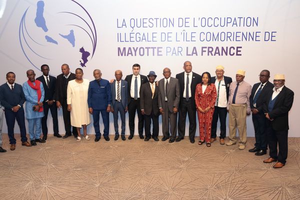 Déclaration finale de la conférence intitulée « L'occupation illégale de l'île comorienne de Mayotte par la France » tenue à Bakou