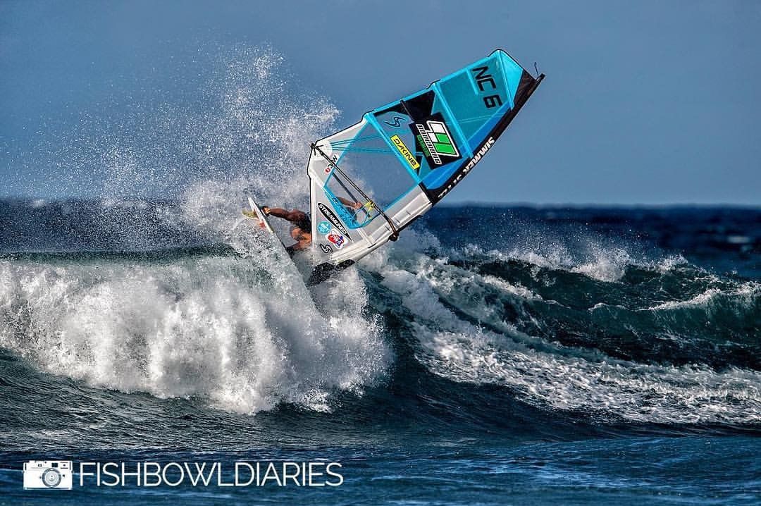 Windsurf, La Calédonienne Sarah Hauser Vise Le Doublé à Hawaii