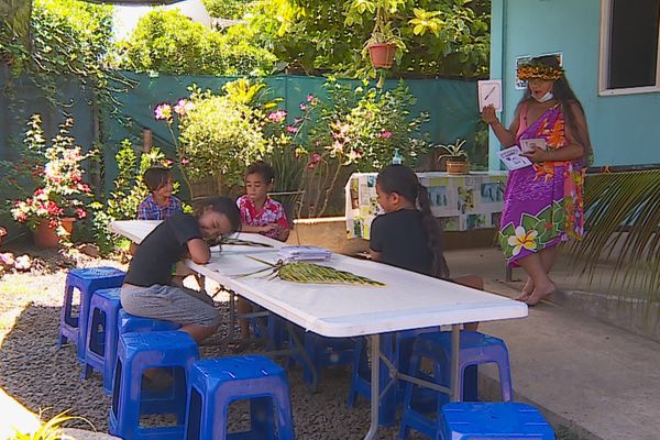 61a19ffcb5367_2021-11-26-j-association-hotu-area-reo-tahiti-frame-10099-1.jpg