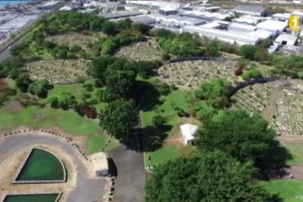 Le cimetière où sera inhumé Paul Vergès ce mardi