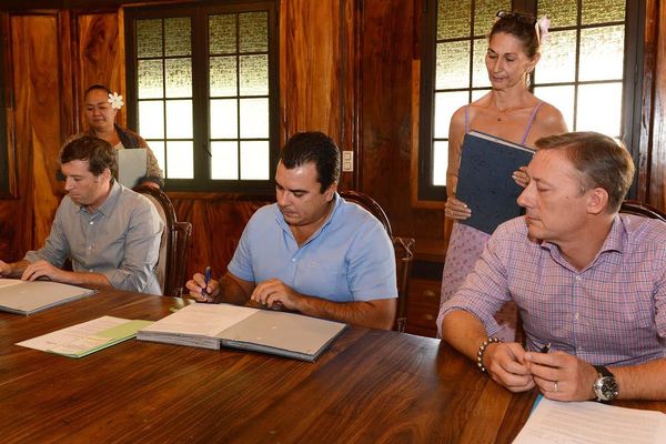 Signature de l'accord de subvention entre le ministère de la relance et la Sofidep