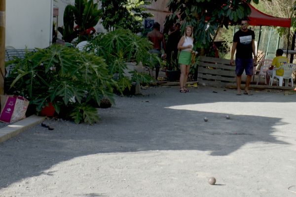 Le réveillon de la Saint-Sylvestre se fera sous couvre-feu, à Nouméa.