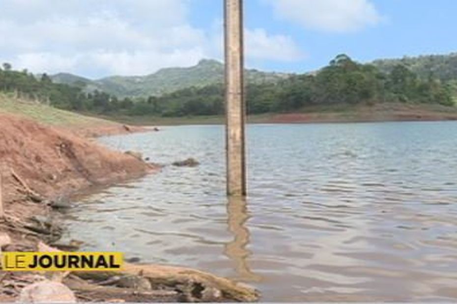 Sous La Menace Dune Pénurie Deau Mayotte La 1ère