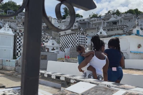 Cimetière de Morne-à-l'Eau