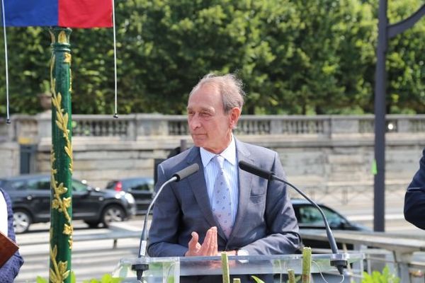 Bertrand Delanoë a rendu un vibrant hommage à Césaire l'humaniste