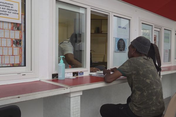 Cancers au masculin : au cœur du dépistage au service d’urologie du Centre Hospitalier de  Kourou