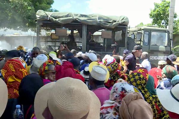 La colère des Mahorais : quatrième semaine de mobilisation