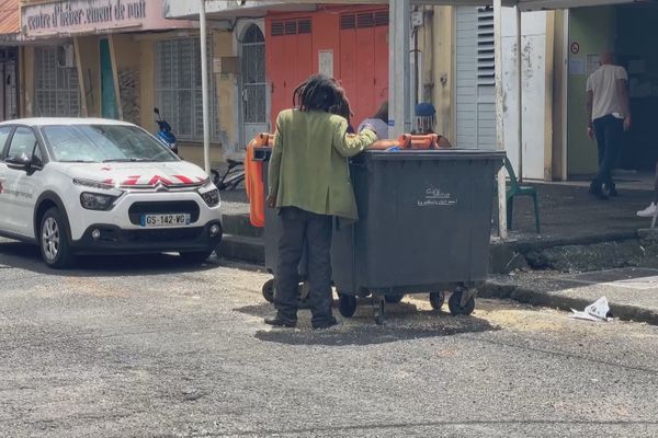 Sans domicile fixe dans les rues de Pointe-à-Pitre