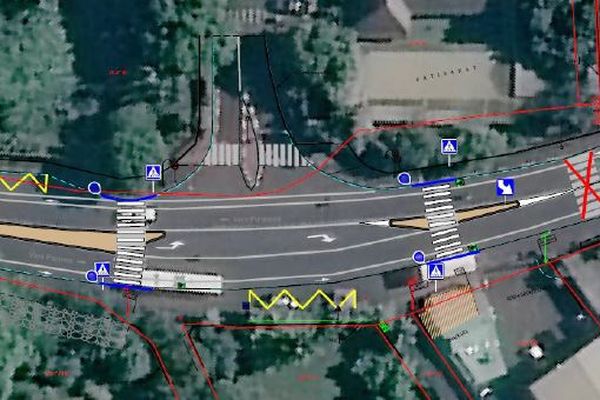 Les automobilistes vont devoir rouler prudemment sur cette portion de route.