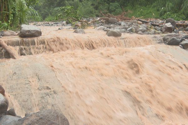 La rivière des pères en crue