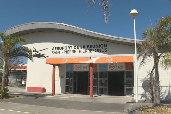 L'aéroport de Pierrefonds, à Saint-Pierre.