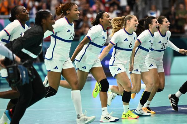 Victoire des Bleues en handball face à l'Espagne