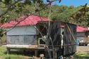 Cyclone Chido : le village de Mbouini miraculeusement épargné, des cases en bord de mer à la forêt