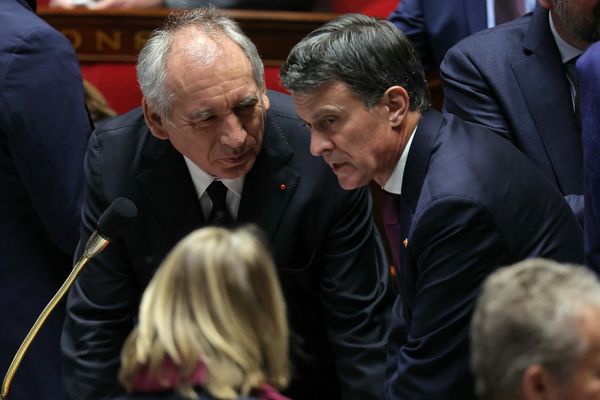 Pendant son discours de politique générale, François Bayrou a listé les priorités de son gouvernement dont la reconstruction de Mayotte. Tâche à laquelle a notamment été assignée Manuel Valls.