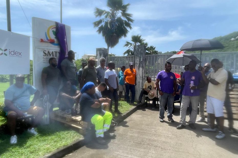 Indefinite strike at the SMTVD disrupts waste collection in northern Martinique – Martinique la 1ère