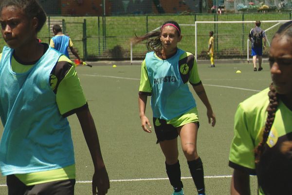 L'ASAF disputait un match de préparation à la Women Champions League dimanche contre les U15 de l'AS Magenta.