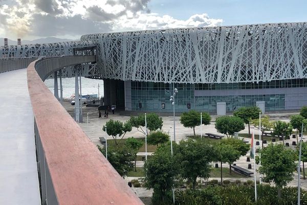 Le Mémorial ACTe vu depuis le Morne de la Mémoire - Pointe-à-Pitre.