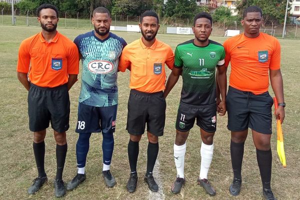 Le corp arbitral du Match entre Le CS Case Pilote et le New Club de Petit-Bourg