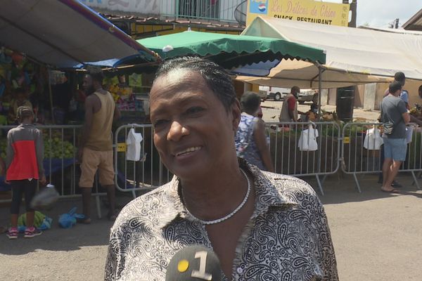 Babette de Rozières en Guyane : une visite pour découvrir et promouvoir la gastronomie guyanaise