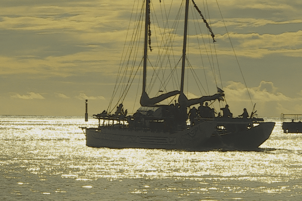 Fa'afaite a quitté Paofai vers 16 heures le 12 mai 2024 pour rejoindre Hawaï.