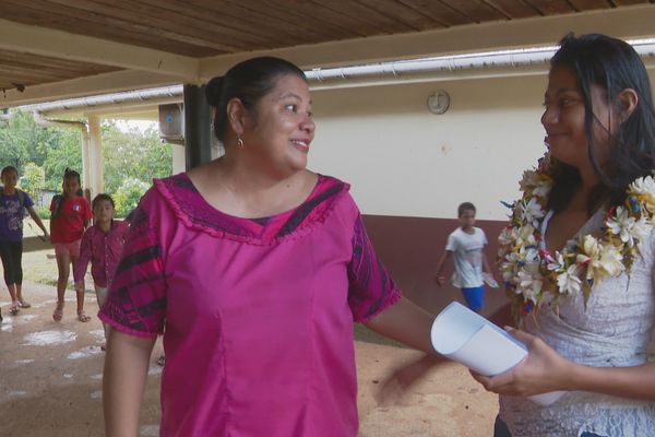 Bleuenn et sa mère Sesilia (enseignantes)