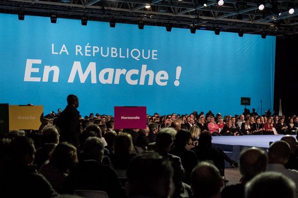 En marche meeting