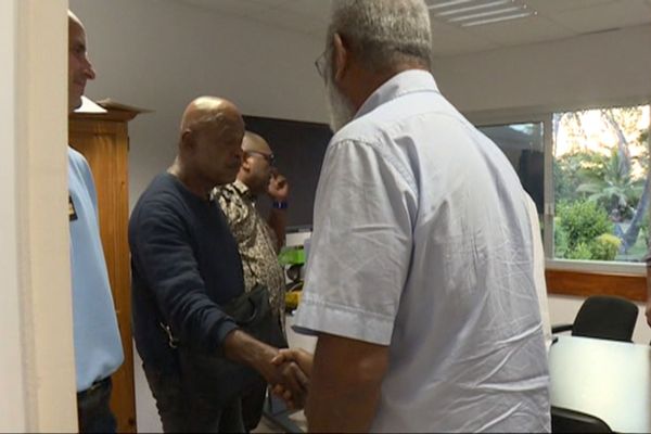 Une première rencontre a eu lieu ce jeudi après-midi, à la subdivision administrative de Koné. 